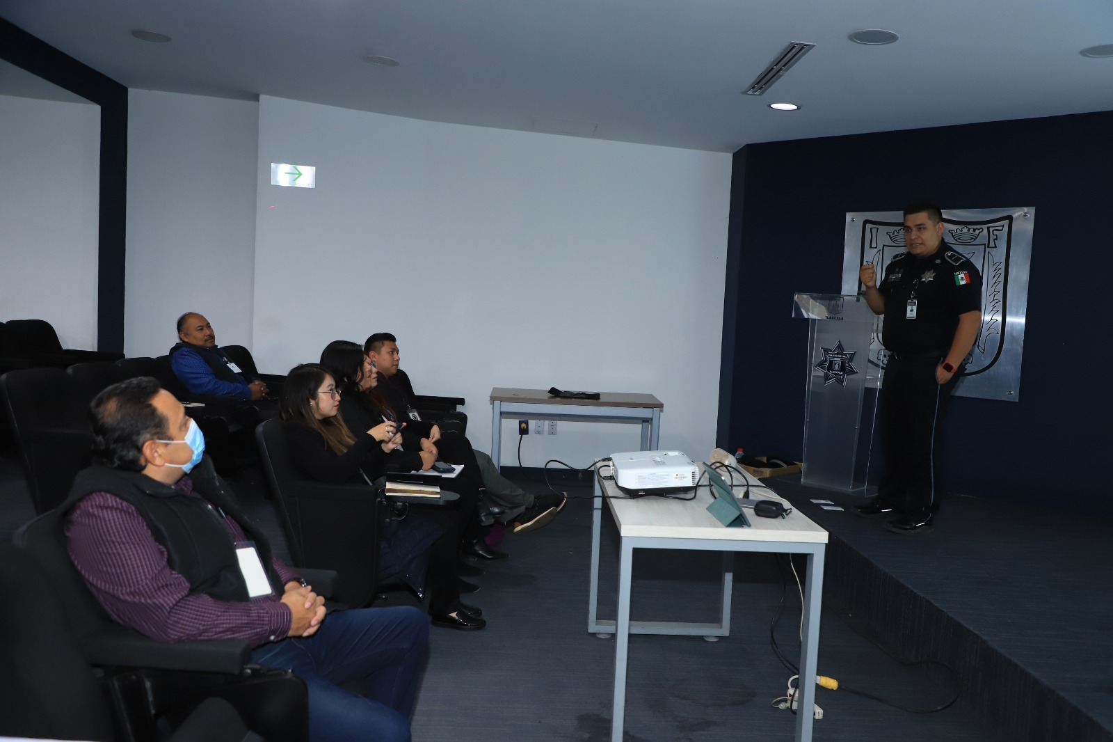 Refuerza SSC seguridad en tiendas departamentales con capacitación en prevención